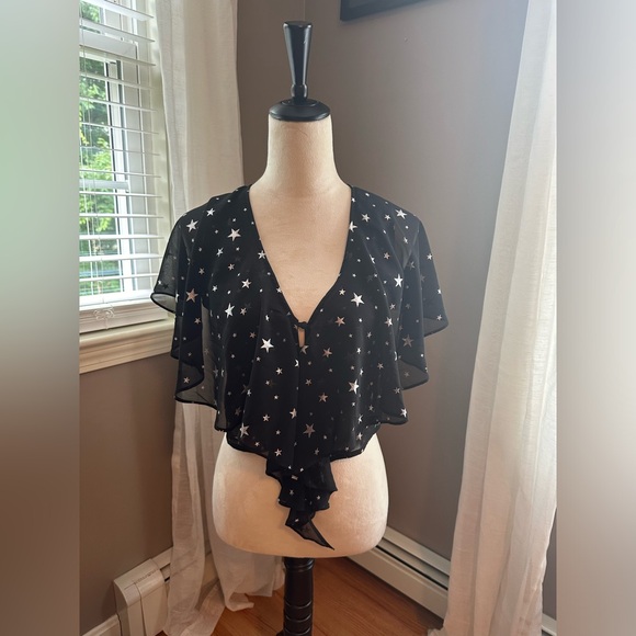 Lulu’s - Picture 2 of 8